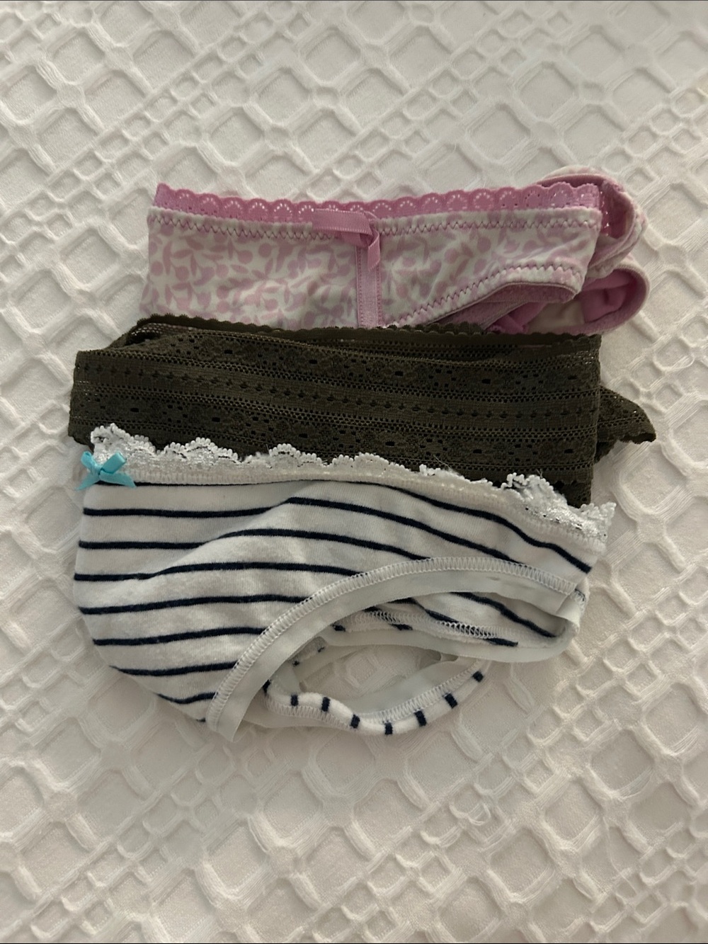 GAP womans Striped Navy & Pink Thong Trio with Olive Accent